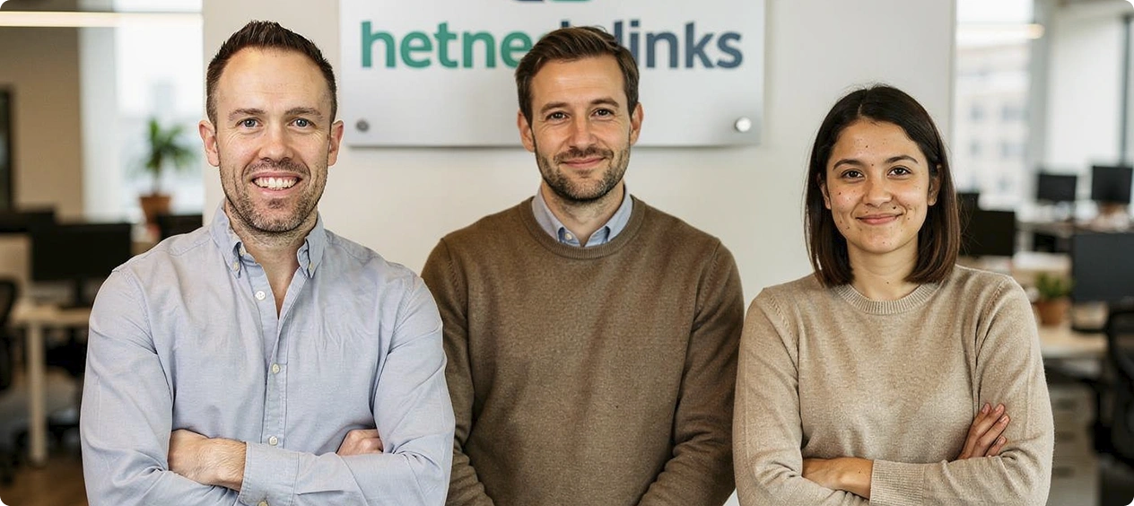 Hetneo's Links team at the office